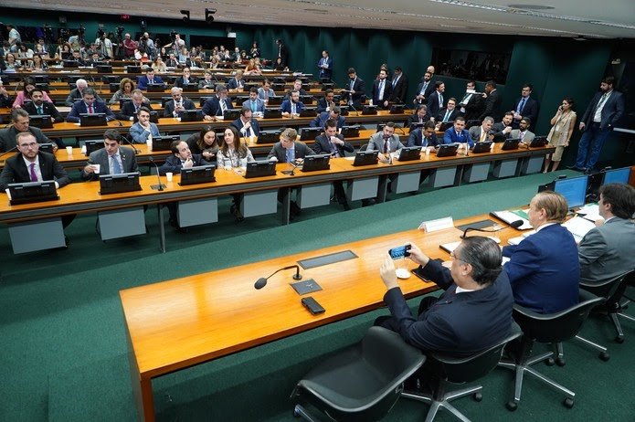 Saiba quem são os três pernambucanos que fazem parte da comissão titular especial da reforma da Previdência