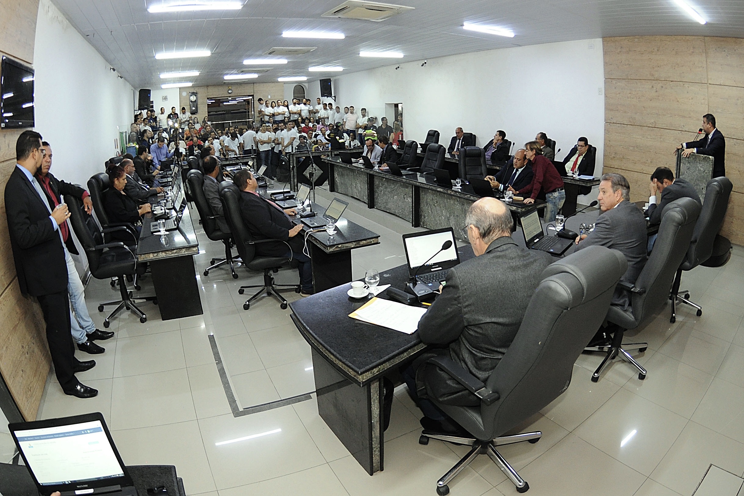 Em segunda discussão, PCCV da Destra é aprovado por unanimidade, em Caruaru