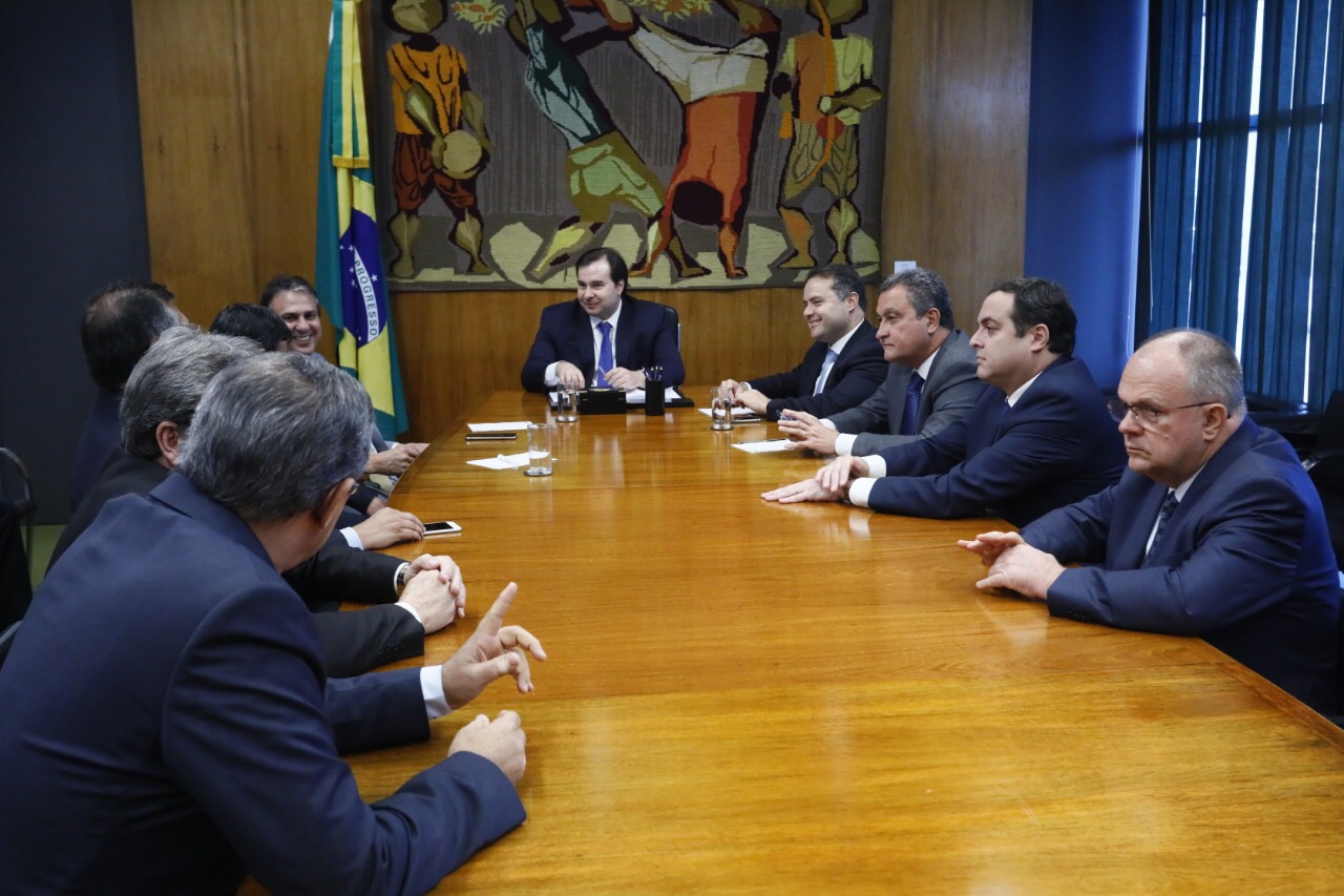 Paulo Câmara cobra agenda de desenvolvimento em paralelo à reforma da Previdência