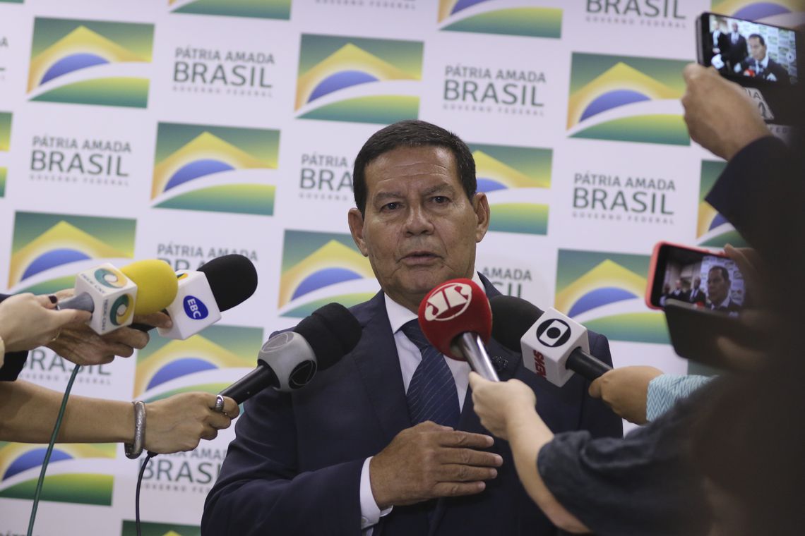Mourão cumpre agendas em Recife