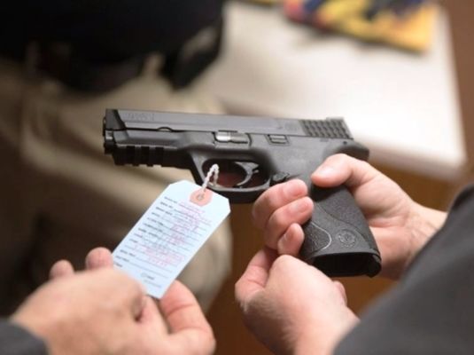 Pesquisa revela que 73% dos brasileiros são contra a flexibilização do porte de armas