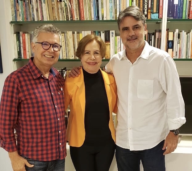 Elias Gomes ensaia respirar novos ares