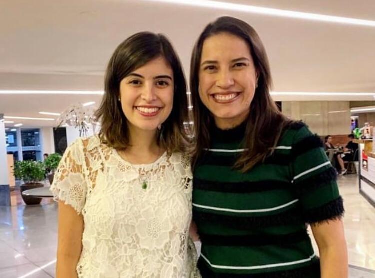 Raquel Lyra encontra Tabata Amaral e recebe elogios por sua atuação