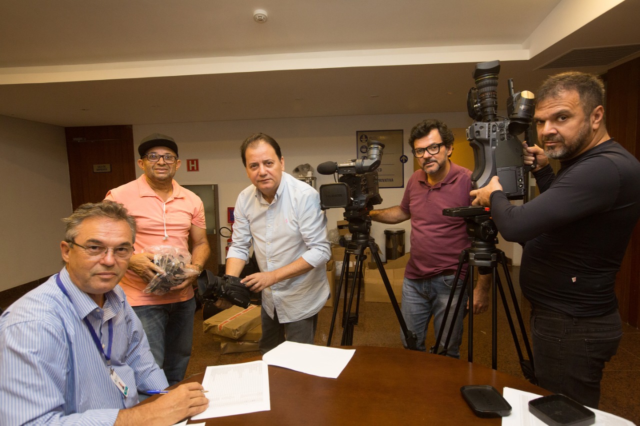 Com programação local, Alepe estreia TV em agosto