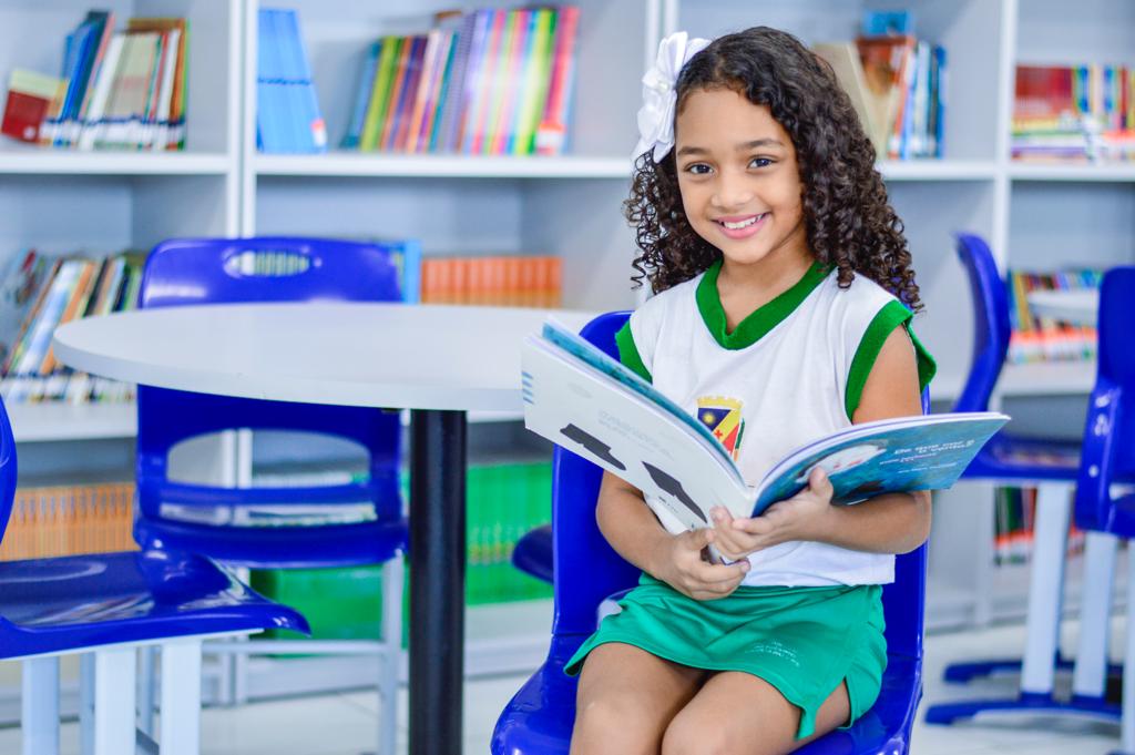 Caruaruense de 9 anos vai representar Caruaru na fase regional do concurso “Ler Bem”