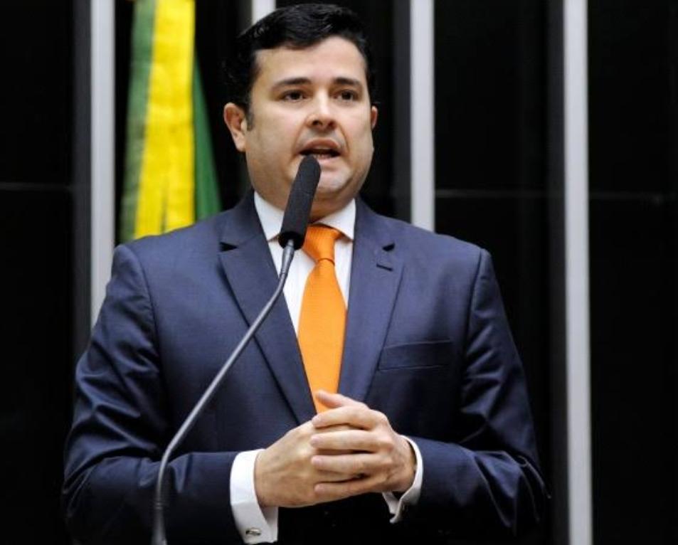 Câmara vai analisar Projeto de Eduardo da Fonte que visa acabar com taxas extras na conta de luz