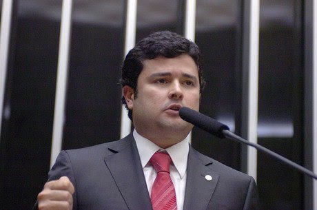 Projeto de Eduardo da Fonte visa proibir ligações automáticas de cobrança e de telemarketing