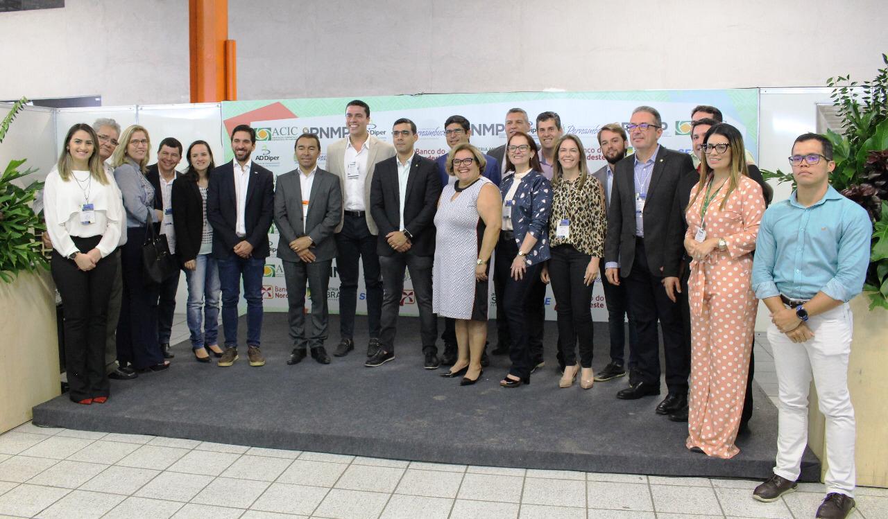 Políticos e autoridades prestigiam abertura da 28ª Rodada de Negócios da Moda Pernambucana
