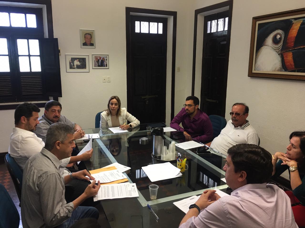 Raquel Lyra leva falta em mais um encontro do PSDB