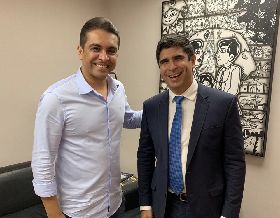 Caruaru é pauta em encontro entre Erick Lessa e Fernando Rodolfo