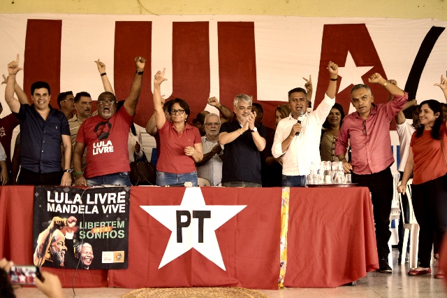 Doriel Barros é o nome de Humberto Costa à presidência do PT Pernambuco