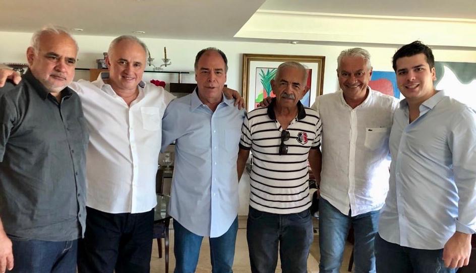 Yves Ribeiro tem encontro com Fernando Bezerra e anuncia entrada no MDB