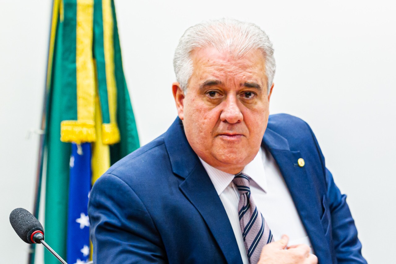 Augusto Coutinho solicita audiência pública sobre pesquisa que relaciona qualidade da água à microcefalia