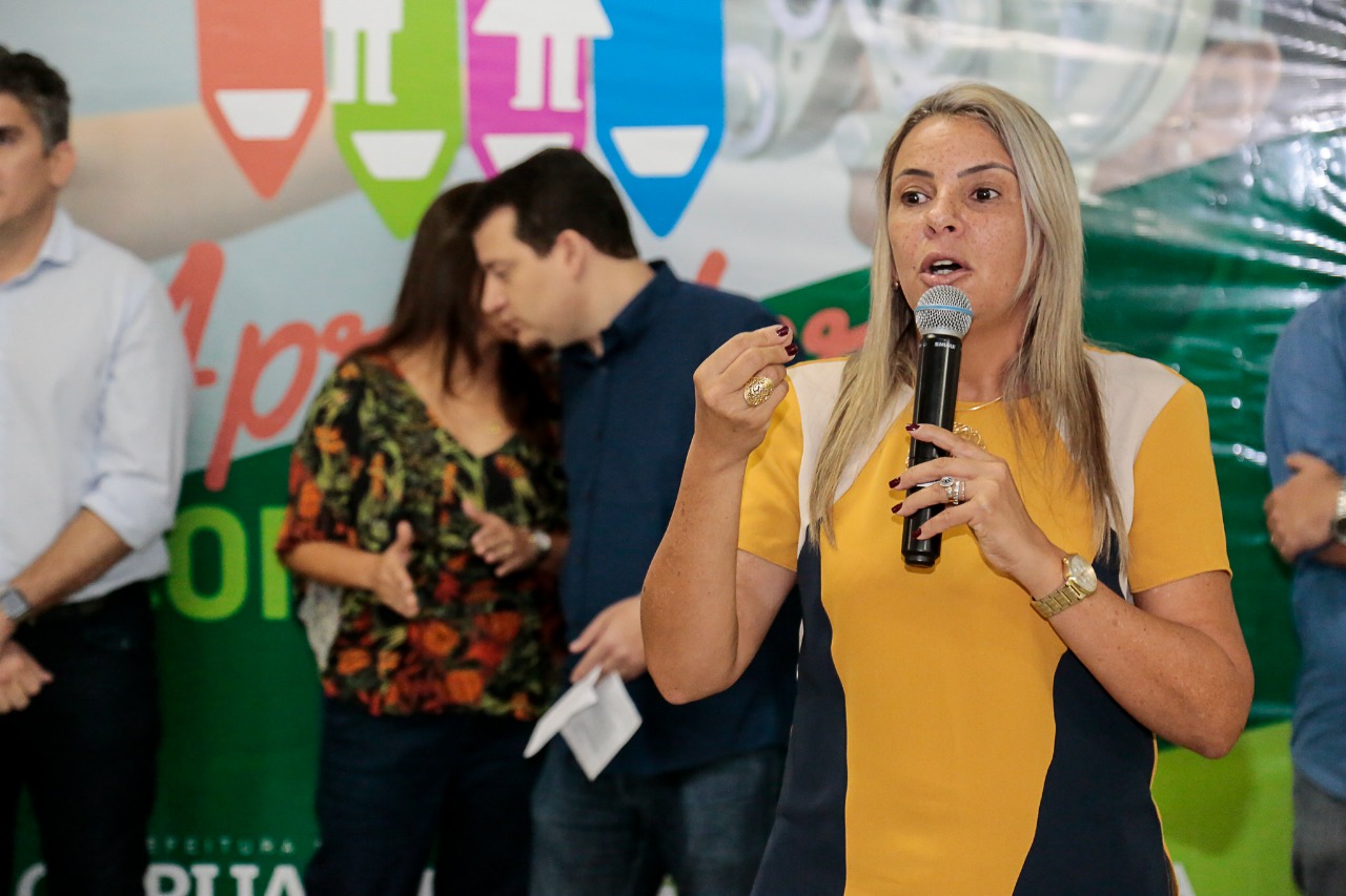 Após cobranças, secretária de Educação de Caruaru marca data para prestar esclarecimentos na Câmara