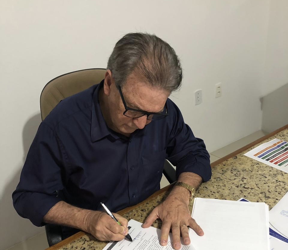 Câmara de Caruaru nomeia 23 novos servidores concursados