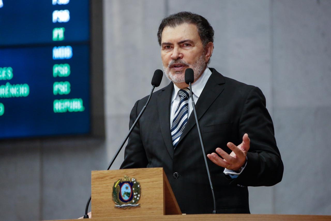 Na Alepe, Tony destaca seminário Todos por Pernambuco realizado em Caruaru