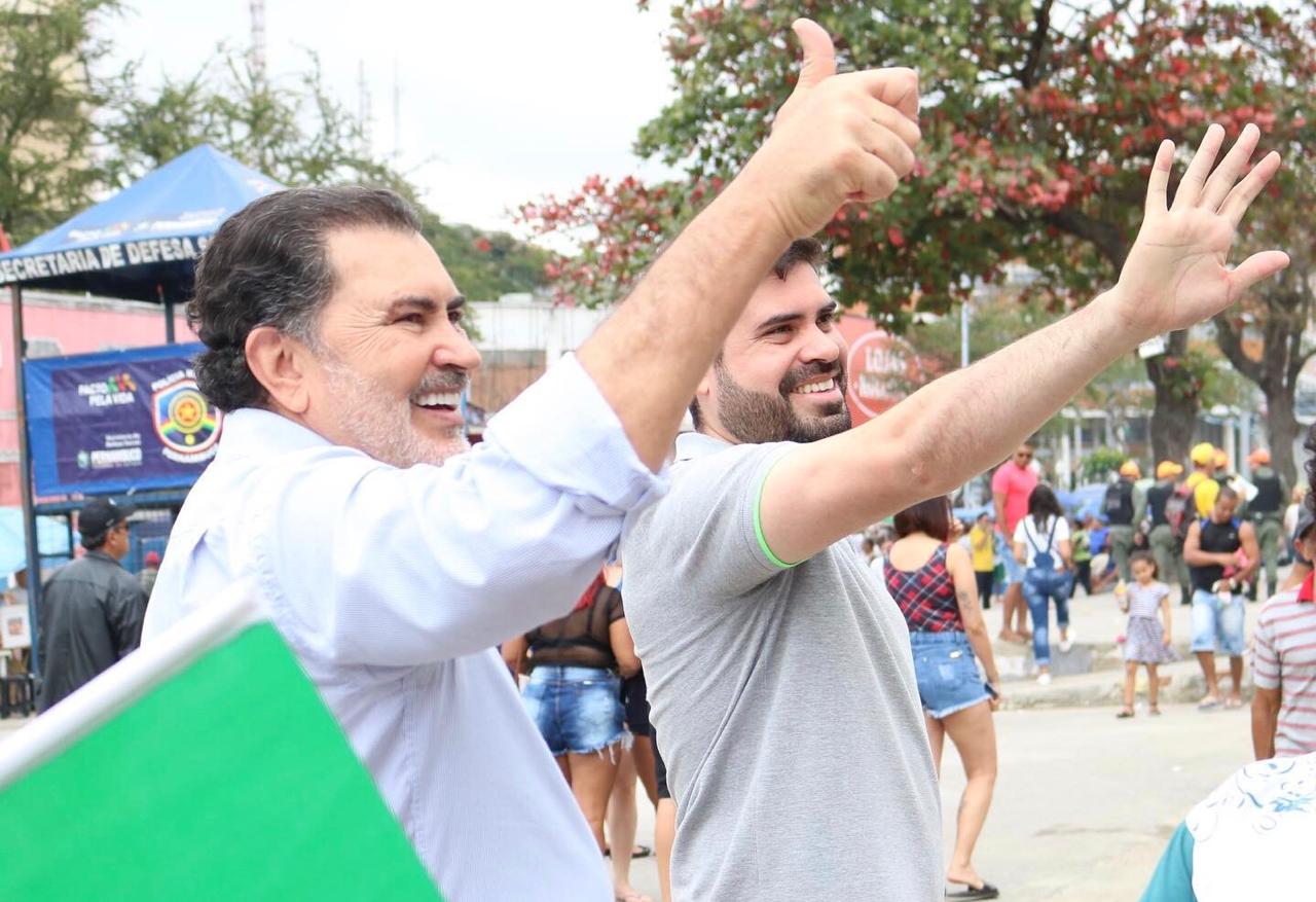 Pré-candidatos vão às ruas de Caruaru em comemoração ao 7 de Setembro