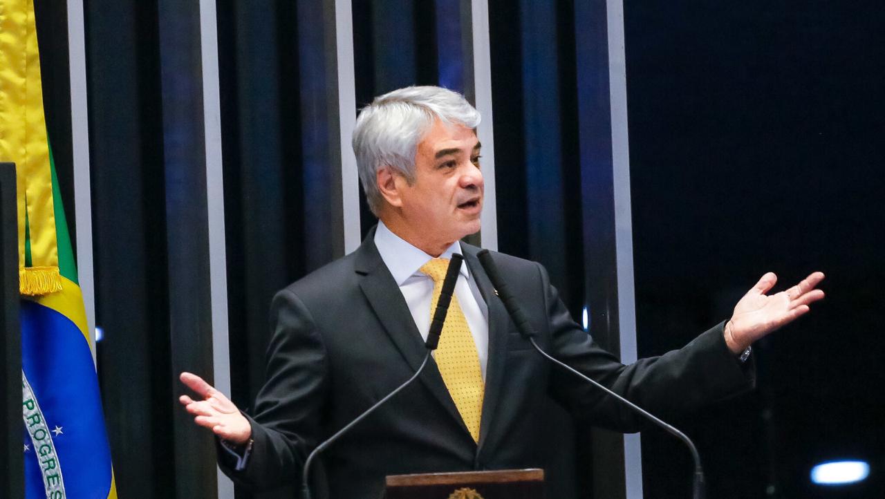 Humberto Costa diz que Dilson Peixoto foi ‘infeliz’ e ‘injusto’