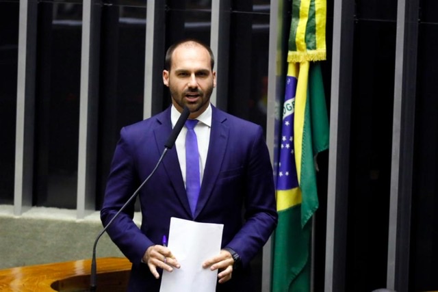 Eduardo Bolsonaro é o novo líder do PSL na Câmara