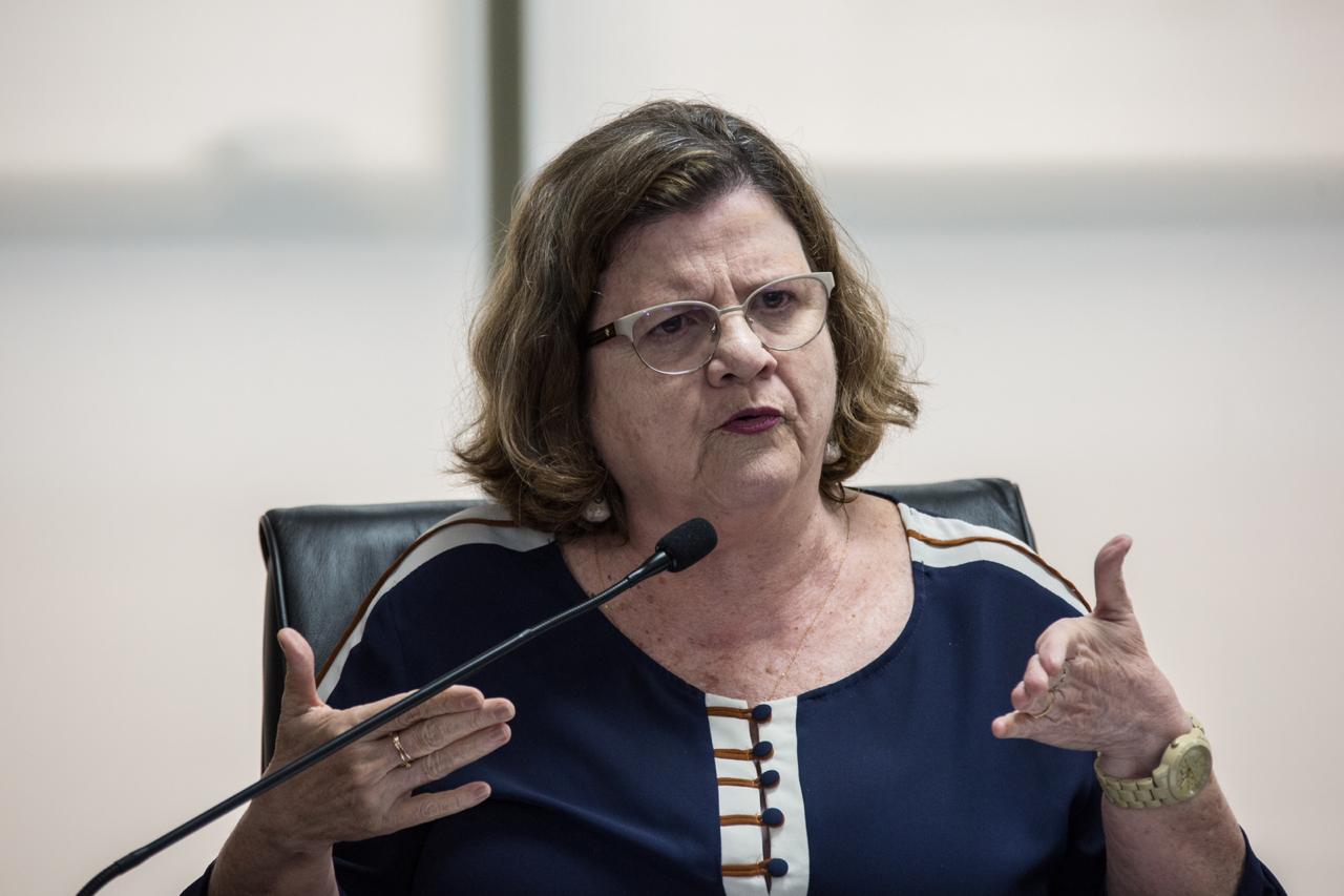 Teresa Leitão critica fala de Dilson Peixoto e sai em defesa de Marília Arraes