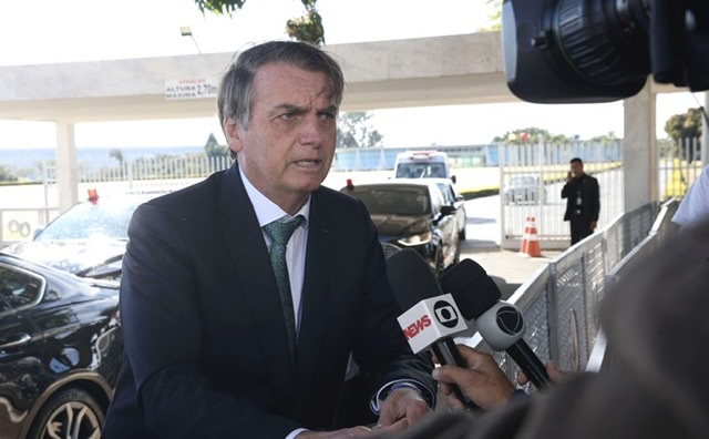 Bolsonaro declara guerra contra a Rede Globo