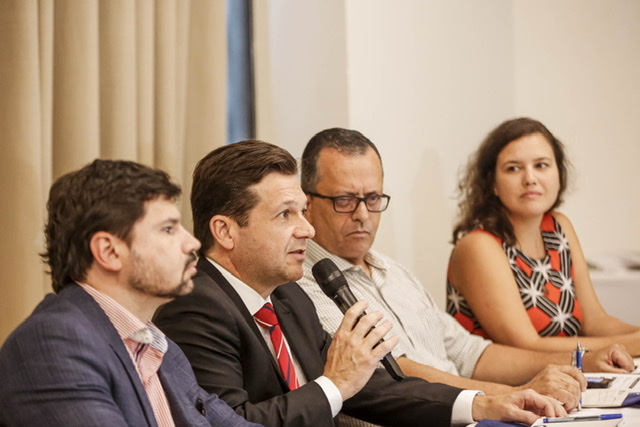 Geraldo Julio destaca protagonismo dos municípios no combate à crise climática em encontro do CB27