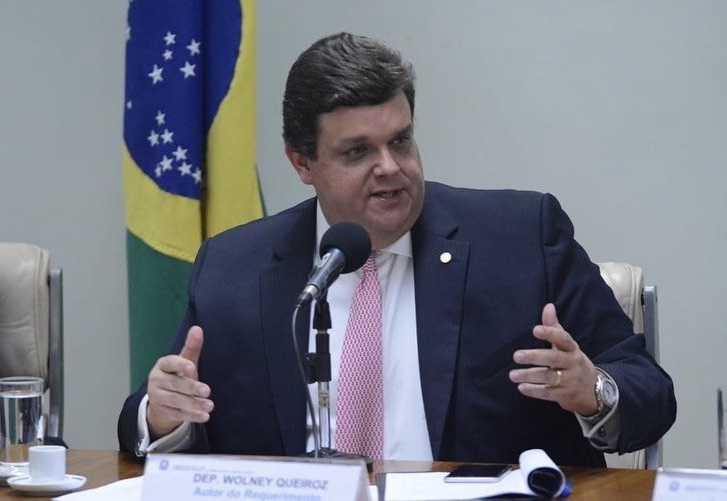 Deputado garante R$ 5,7 milhões de emenda para o Hospital Mestre Vitalino