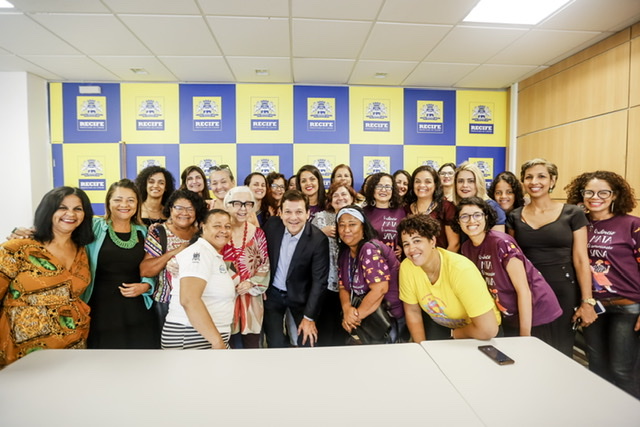 Recife se torna a primeira capital a criar Fundo Municipal de Política para as Mulheres