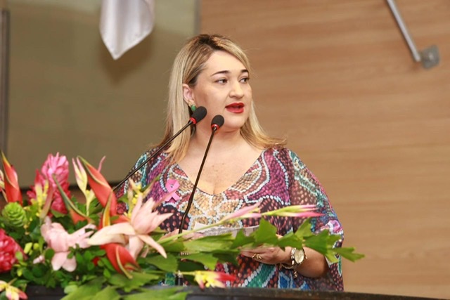 No Recife, Aline Mariano anuncia PEC das Emendas Impositivas