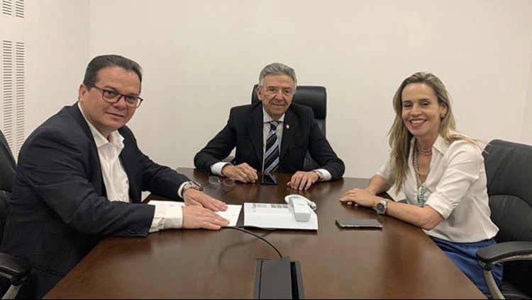 Isabella de Roldão pode ser o trunfo de Queiroz para anular Gadêlha no Recife