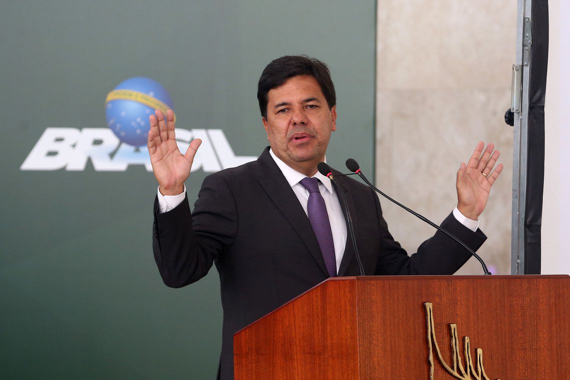 Mendonça rebate Geraldo Júlio e critica modelo de gestão do PSB e PT