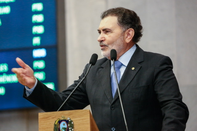 Na Alepe, Tony registra os 107 anos do nascimento de Gonzaga