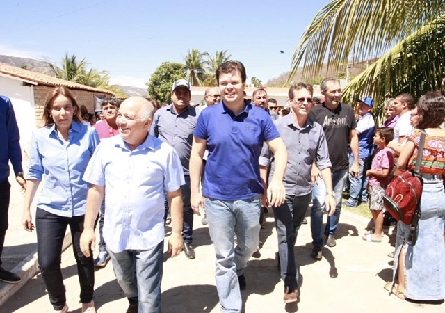 Fernando Filho anuncia chegada de recursos para Brejo da Madre de Deus