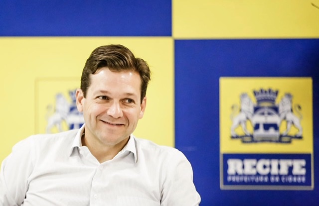 Queiroz propõe voto de aplauso para Geraldo Júlio por participação na COP25