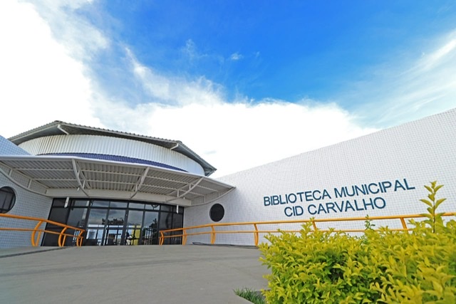 Prefeitura de Petrolina reinaugura biblioteca municipal