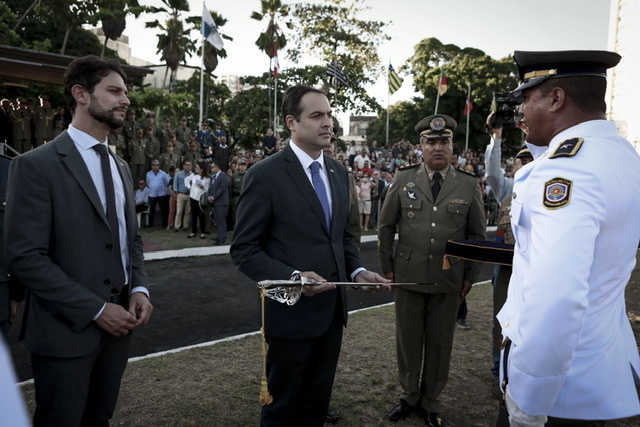 Pernambuco ganha o reforço de mais 72 aspirantes a oficiais da Polícia Militar e Corpo de Bombeiros