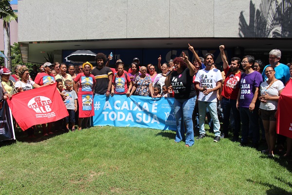 Bancários comemoram 159 anos da Caixa com ato em defesa do banco 100% público