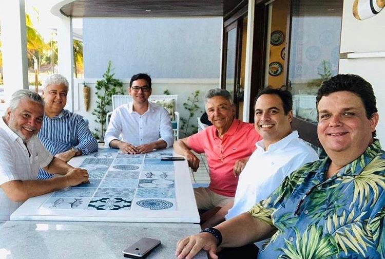 Zé e Wolney Queiroz recebem Paulo Câmara e comitiva de secretários