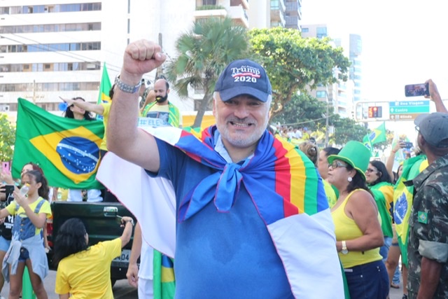 Líder da oposição na Alepe comemora crescimento nas mídias sociais