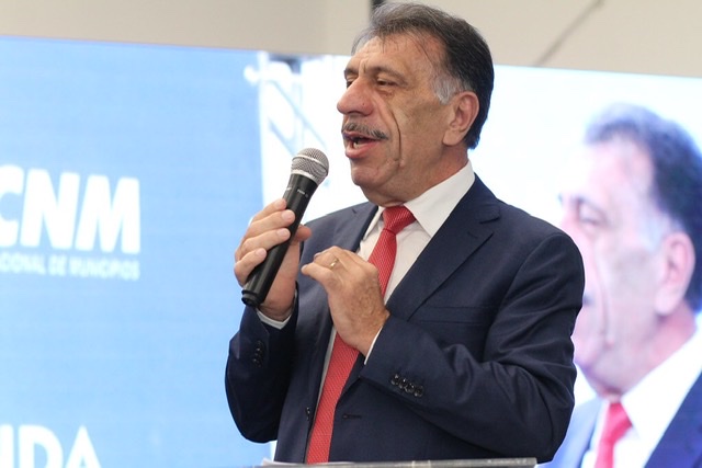 Amupe firma parceria com ONG do Reino Unido