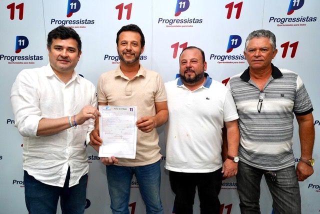 Ex-prefeito de Altinho oficializa pré-candidatura pelo Progressistas