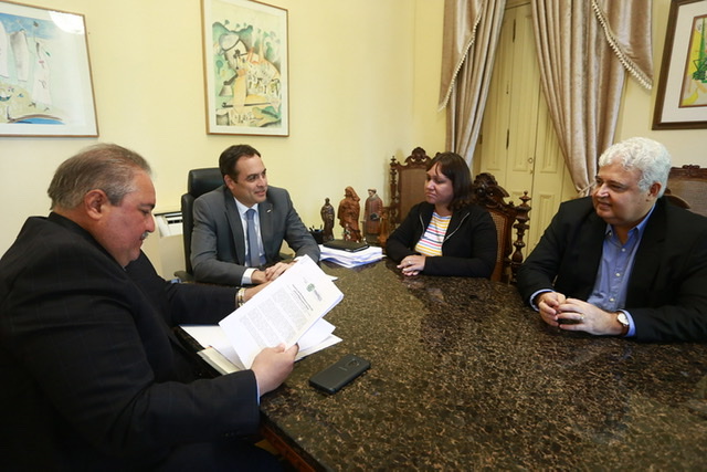 Governo de Pernambuco nomeia novos concursados e reforça a área da Saúde