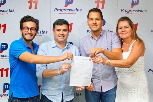 Filho de Roberta Arraes vai disputar uma vaga na Câmara do Recife