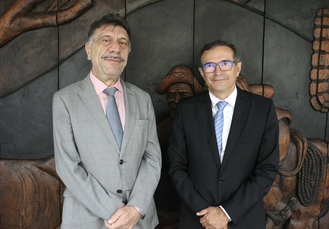 Patriota e Cintra discutem aproximação dos municípios com a superintendência