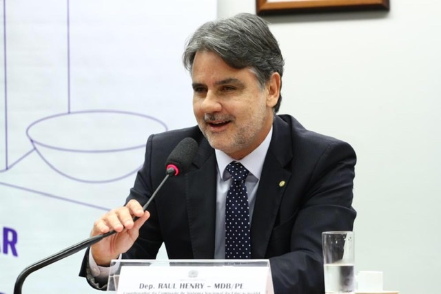 MDB gera clima desconfortável em núcleo do PSB no Recife