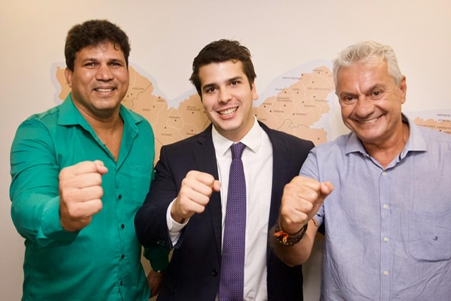 Antonio Coelho articula apoio do PV à pré-candidatura de Rezende no Cabo