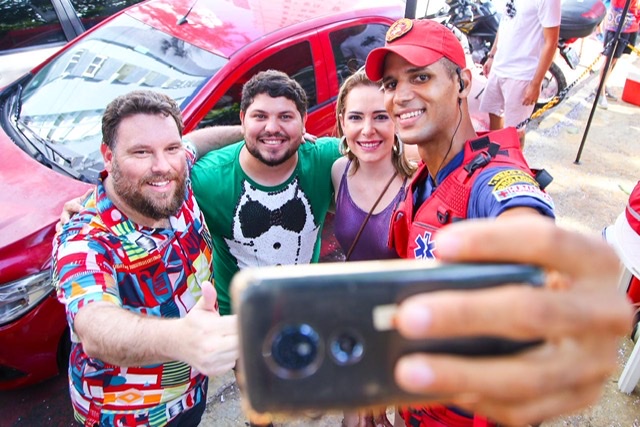 Deputado diz que Patrícia Domingos é um fenômeno de popularidade