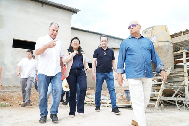 FBC e Fernando Filho viabilizam mais de R$ 8 mi para Dormentes