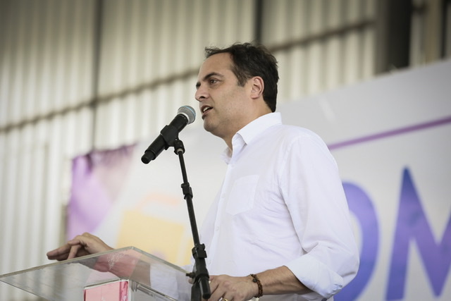 Paulo Câmara cumpre extensa agenda em Petrolina