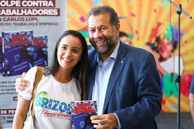 Joana Grego reassume comando da juventude do PDT em Caruaru